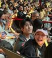张凌赫跨1400公里赶场，金靖蹦跳应援，刘宇宁演唱会成开团建现场