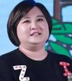 退出春晚、解散公司，43岁贾玲的蜕变之路，给所有女性上了一课