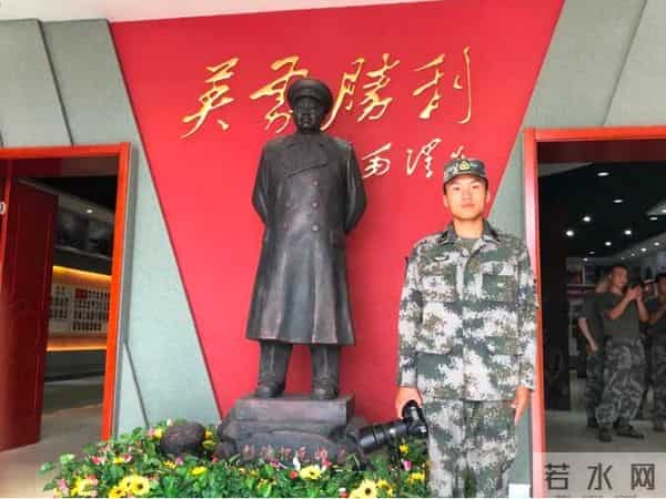 乔子剑：突破，从文艺青年到侦察尖兵！