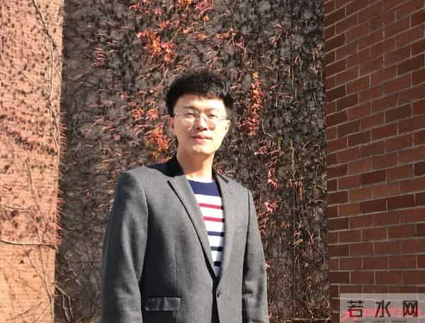 名师大家 - 最“潮流”的“复古型”80后青年教师李昊