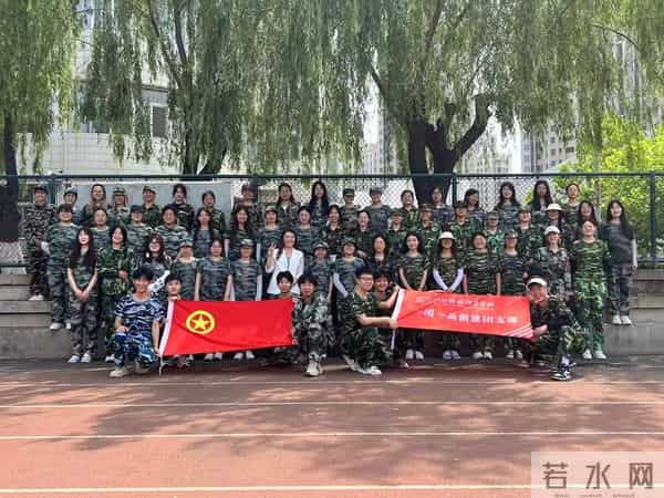 新生.jpg 新生.jpg