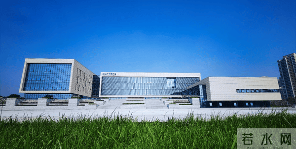 迎新季 - 逛过燕大图书馆的新生，这辈子有了！