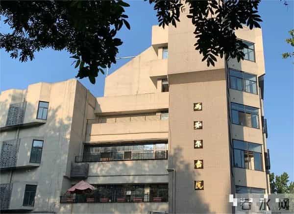 2ba9189a6f654c86957b83f534cd4a06.jpg 2ba9189a6f654c86957b83f534cd4a06.jpg