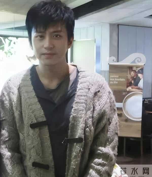 邓超与安以轩开房被抓