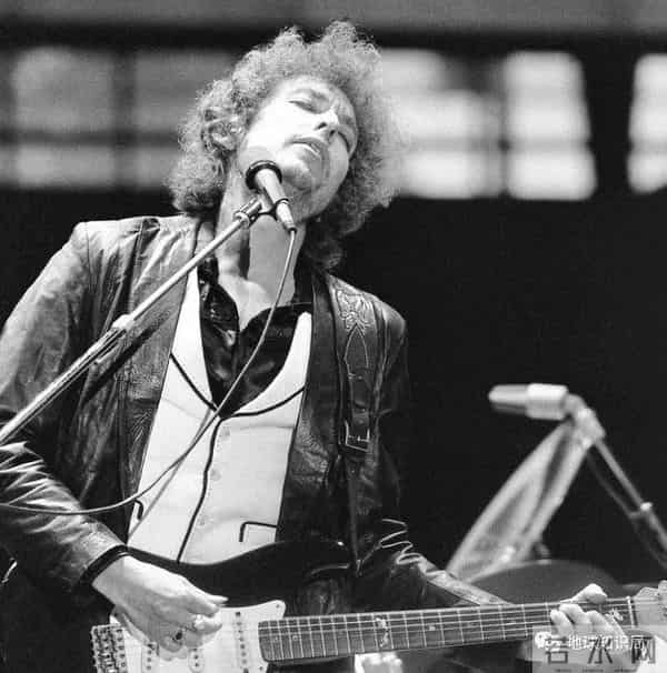 少女时代允儿骂韩庚