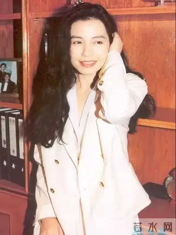 黎姿晒12位荧幕情人