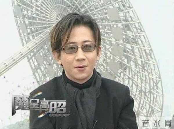 刘谦为什么被央视封