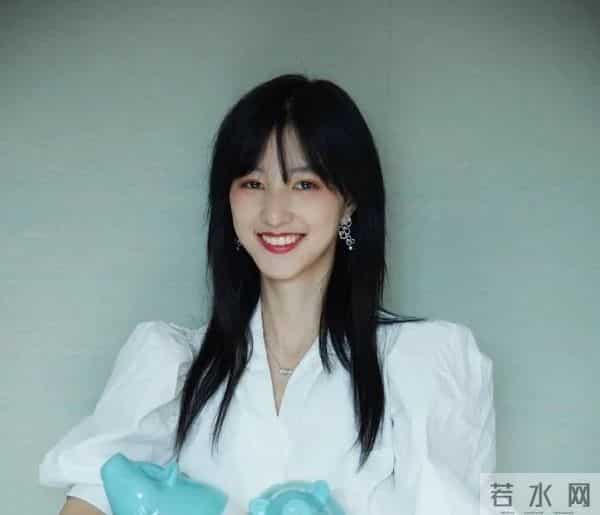 华晨宇富二代女朋友