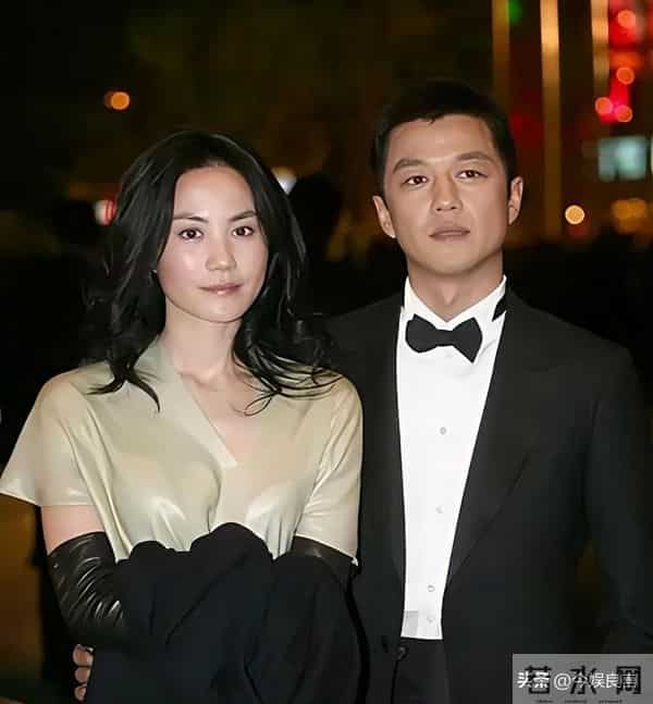 许晴和李亚鹏霸气宣布恋情