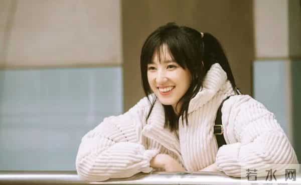 华晨宇富二代女朋友