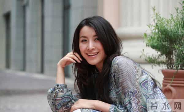 王雅捷丈夫于洋简历