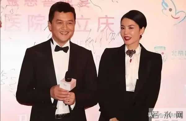 许晴和李亚鹏霸气宣布恋情