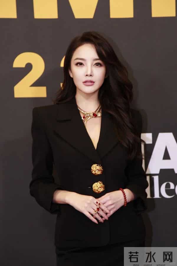 刘雨欣为什么是军人