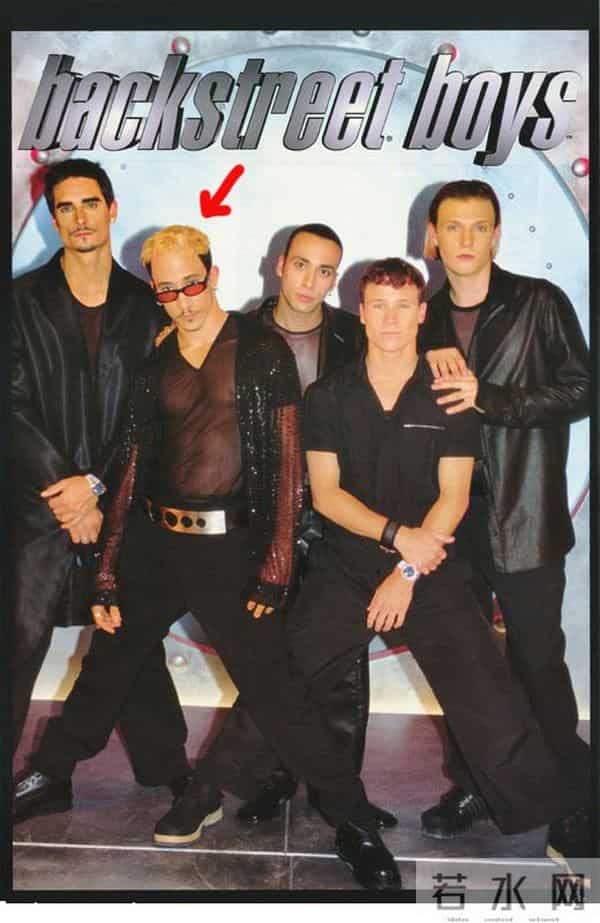 后街男孩解散了吗