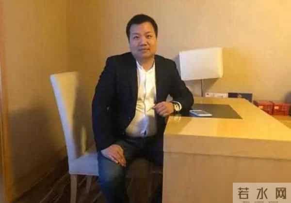 北大李晨百度百科