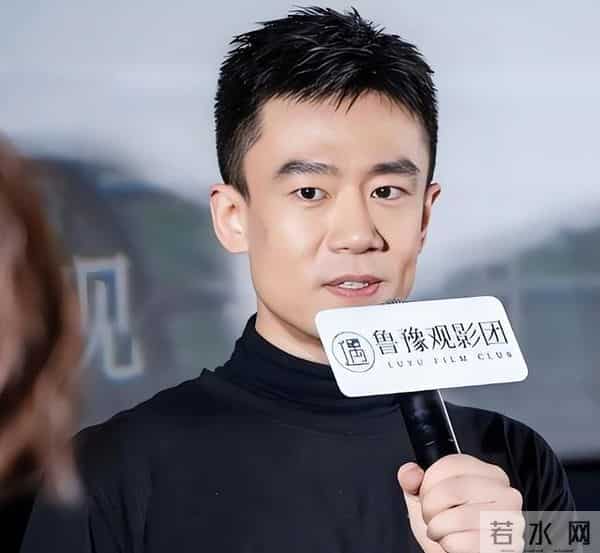 李雪健说话怎么回事