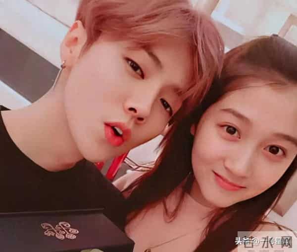 关晓彤个人资料