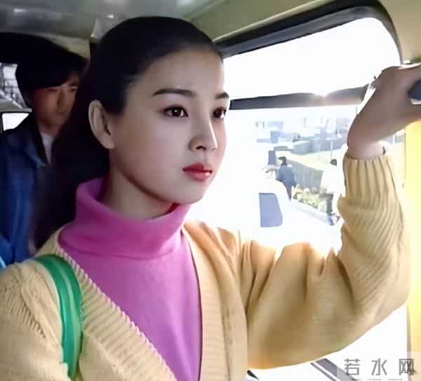 英宁现任妻子王琼图片