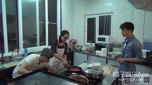 exo鹿晗世勋接吻