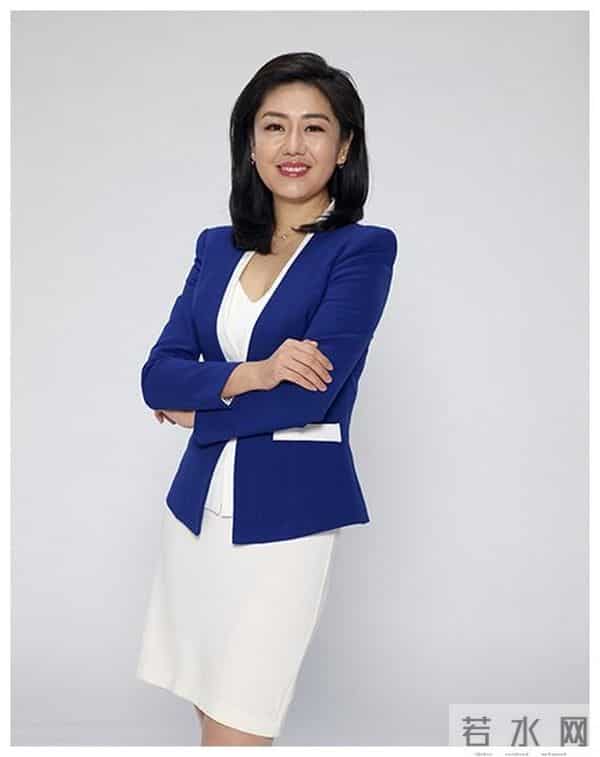 中央电视台主持人李平