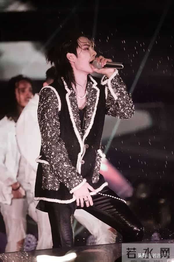 王一博家境被扒