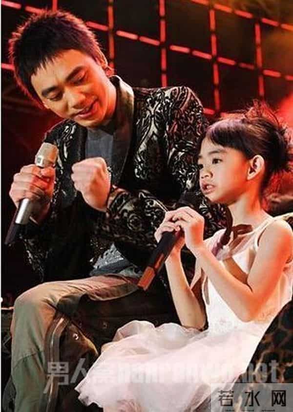 阿信的女朋友是谁