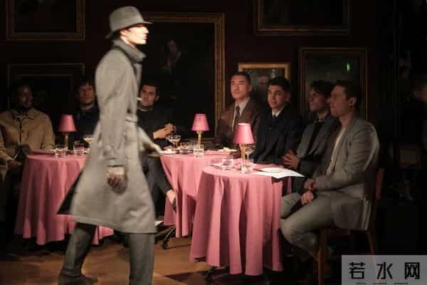 胡兵为什么叫胡美丽