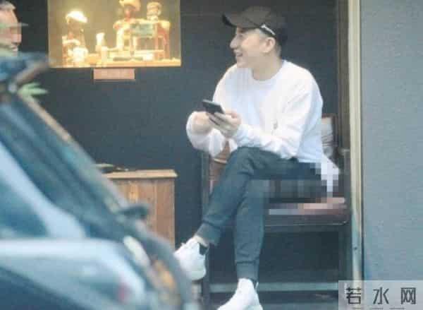 房祖名的妈妈是谁