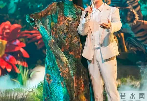 被周深回复140字