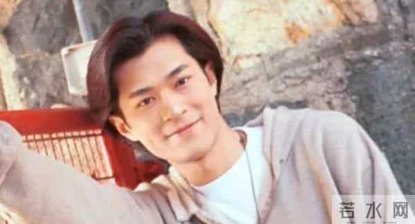 柯震东吸毒做了多久牢