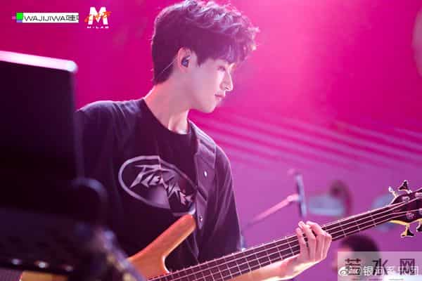 李俊濠个人资料