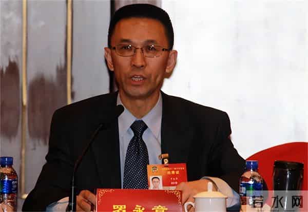 海霞第二任老公是谁