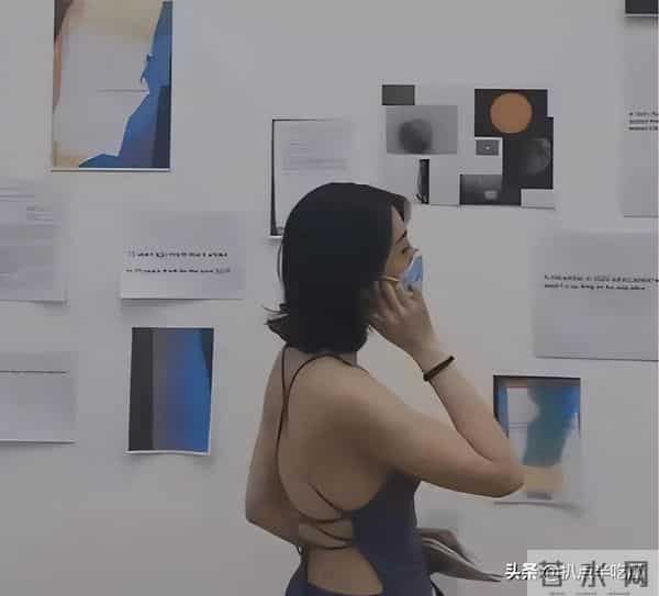董小姐最开始唱的是谁