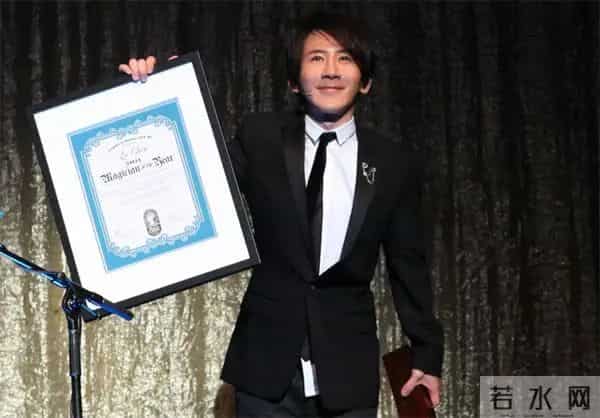 刘谦为什么被封杀