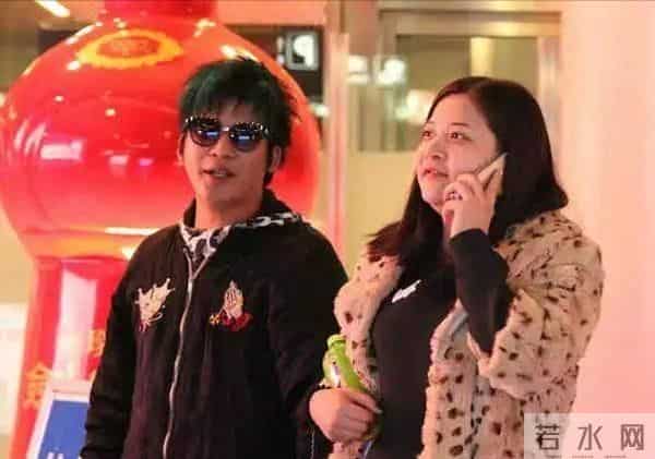 黄小蕾为什么被迪士尼终身禁入