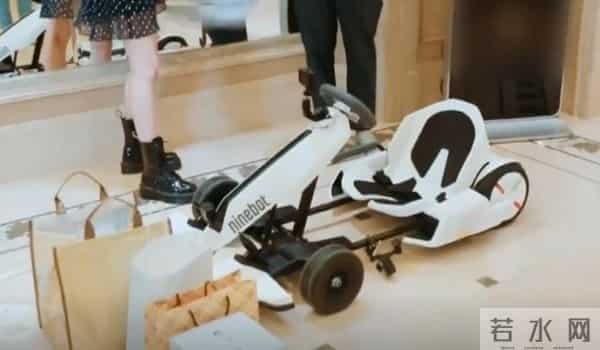 徐璐家庭背景太恐怖