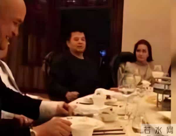 毕福剑是朱军害的