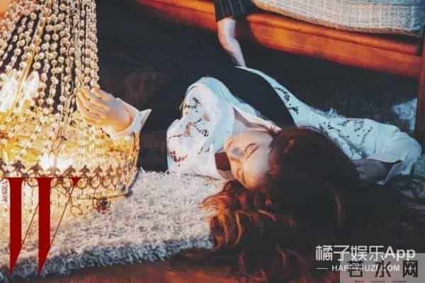 李泰民郑秀晶亲吻照