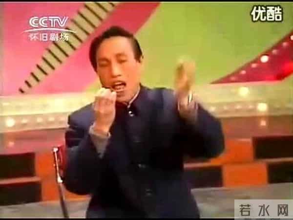 央视主持人李平