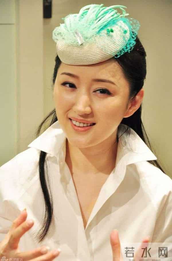 杨钰莹为什么退出歌坛