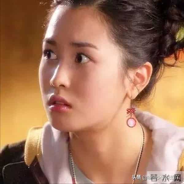 张瑞希整容失败