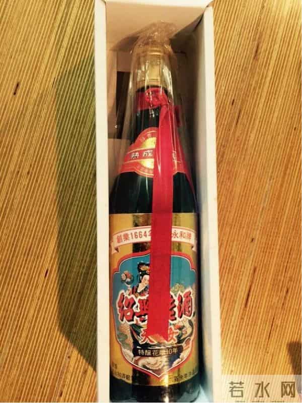 胡歌为繁花捐出妈妈用过的缝纫机