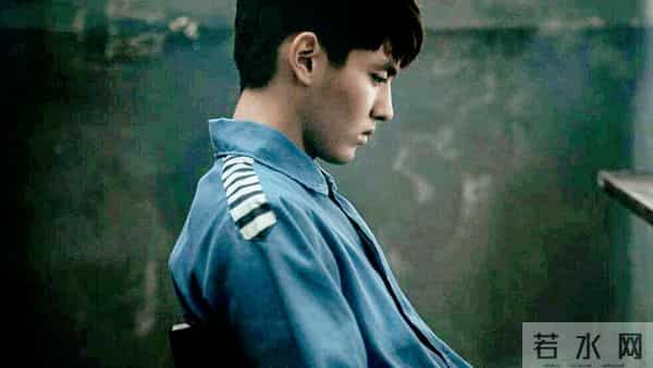 吴亦凡接机潘玮柏