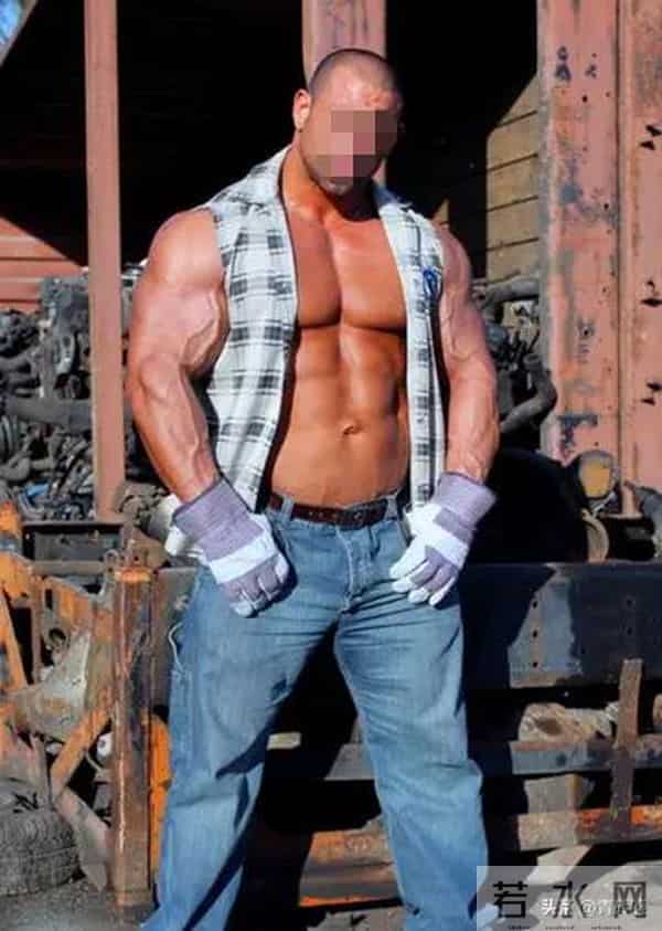 臧天朔得罪成龙