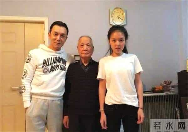 哈文的父亲是谁