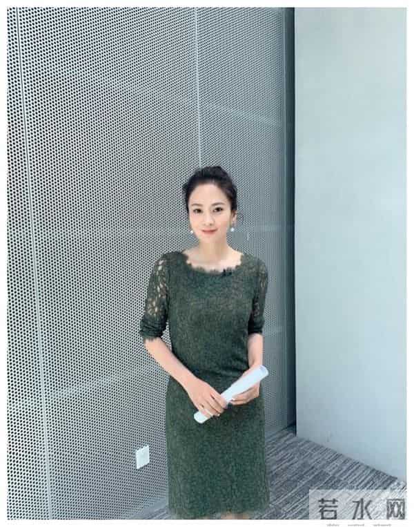 中央电视台主持人李平