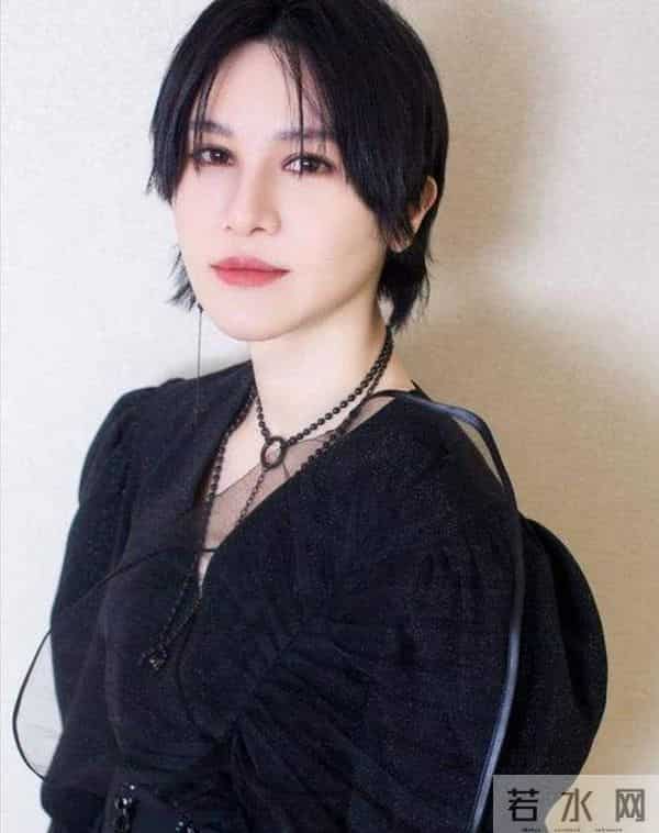 蒋佳恩到底出了什么事