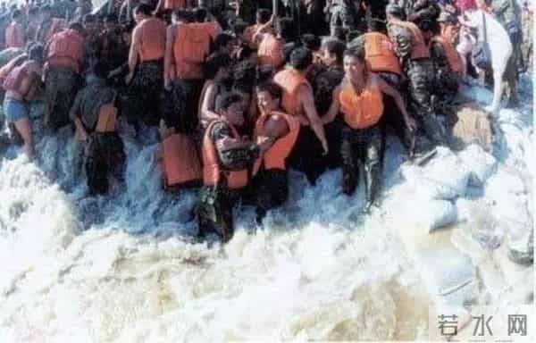 张铁泉无赞助原因