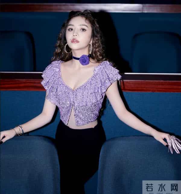 陆柯燃将缺席THE9团体活动