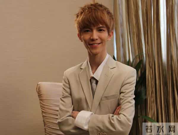 郭敬明是不是喜欢男的